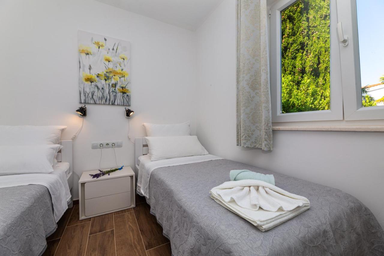 Apartment Nada 1 Malinska Ngoại thất bức ảnh