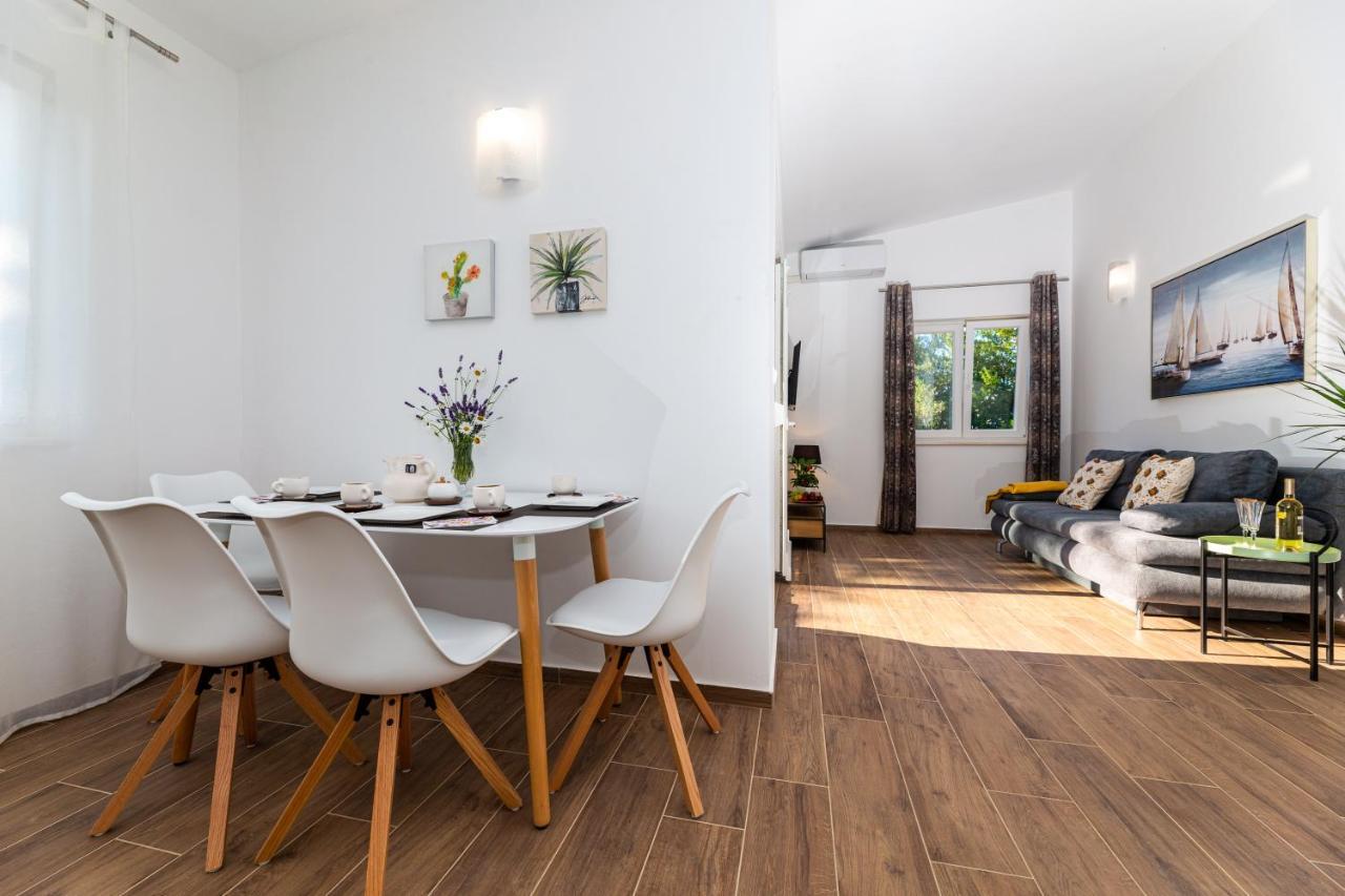 Apartment Nada 1 Malinska Ngoại thất bức ảnh